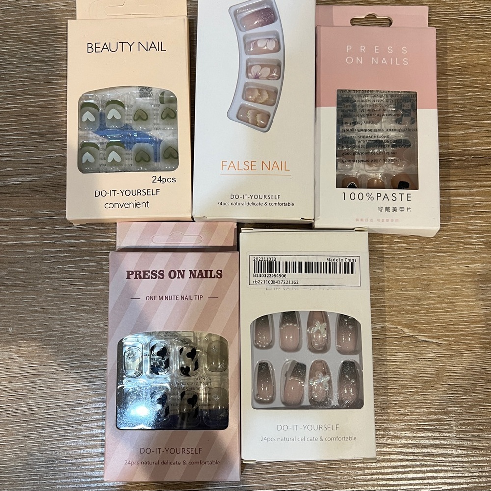 Brand New Press-on Nails
